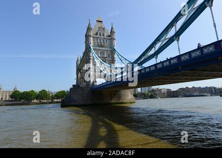 Die Tower Bridge in London. Stockfoto