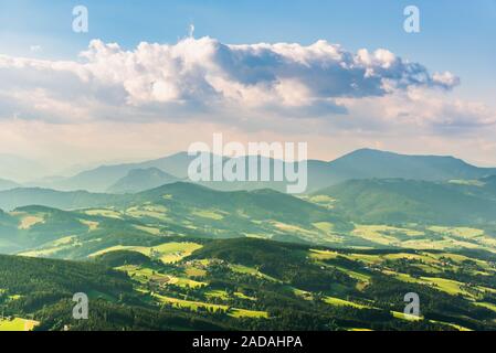 Blick von Shockl Berg in Graz. Touristen vor Ort in Graz. Stockfoto