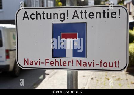 Anmelden Navigation Fehler, Dead-end-Straße, Olsberg, Sauerland, Nordrhein-Westfalen, Deutschland, Europa Stockfoto