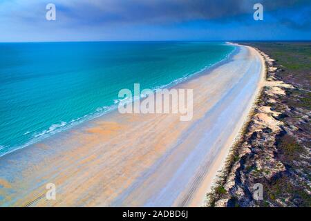 Luftaufnahme entlang der Cable beach, Broome, West Kimberley, Western Australia Stockfoto