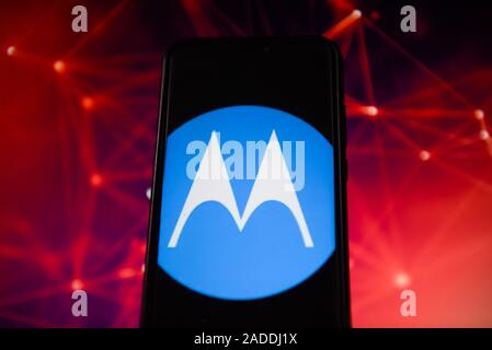 Polen. 4. Dez, 2019. In diesem Foto Illustration ein Motorola Logo auf einem Smartphone gesehen angezeigt. Credit: Omar Marques/SOPA Images/ZUMA Draht/Alamy leben Nachrichten Stockfoto