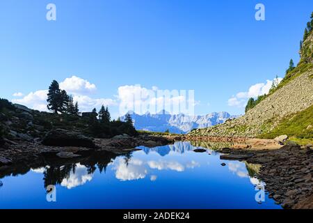 Dachstein im See Gasselsee, Steiermark, Österreich wider Stockfoto