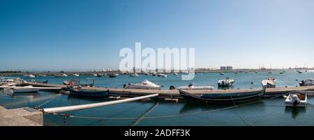 Den Anschluss an der Lagune von Aveiro in Sao Jacinto ist eine Gemeinde in Aveiro Gemeinde, Bezirk Aveiro, Portugal. Stockfoto