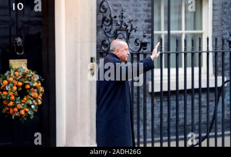 Türkischen Präsidenten Recep Tayyip Erdoğan in Downing Street ankommen für ein Treffen der Staats- und Regierungschefs der NATO, 3. Dezember 2019 Stockfoto