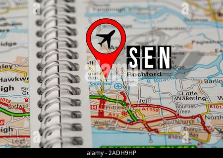 Rote Stift auf Papier Karte mit Position der Southend Airport Stockfoto