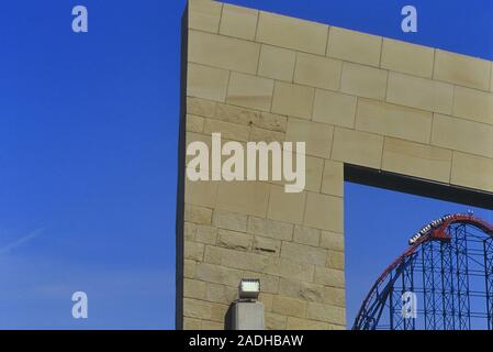 Die große Achterbahn. Blackpool Pleasure Beach. Blackpool. Lancashire. Großbritannien Stockfoto