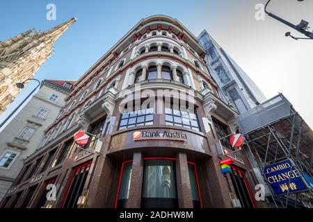 Wien, ÖSTERREICH - NOVEMBER 6, 2019: Bank Austria Logo vor Ihrer wichtigsten Bank für Wien. Die Bank Austria ist die österreichische Bezeichnung für Th Stockfoto