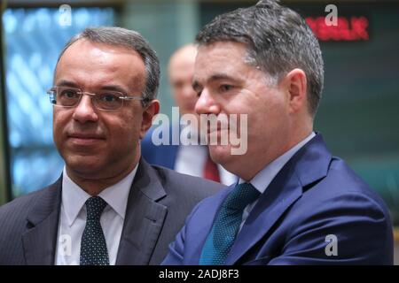 Brüssel, Belgien. 4. Dezember 2019. Der griechische Finanzminister Christos Staikouras besucht in der Eurogruppe Finanzminister treffen. Credit: ALEXANDROS MICHAILIDIS/Alamy leben Nachrichten Stockfoto