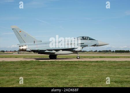 Eurofighter Typhoon 30+64 von TLG 73 Deutsche Luftwaffe, in Laage, bei Ausübung an RAF Coningsby, Lincolnshire am 13. September 2018 gesehen. Stockfoto