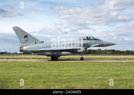 Eurofighter Typhoon 30 +73 von TLG 73 Deutsche Luftwaffe, in Laage, bei Ausübung an RAF Coningsby, Lincolnshire am 13. September 2018 gesehen. Stockfoto