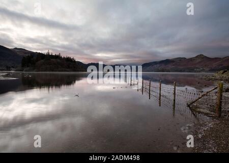 Derwent Water von Strandshag Bay, Lake District, Großbritannien Stockfoto