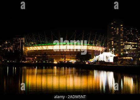 BC Place Stadium bei Nacht in Vancouver, British Columbia, Kanada Stockfoto