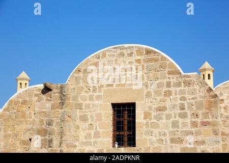 Vorgängerbaues verspielte Herberge (Kumarcilar Han), ehemalige Karavanserei, Nikosia, Türkische Republik Nordzypern Stockfoto