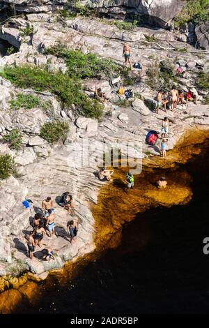 Die Menschen den Fluss auf der wunderschönen Naturlandschaft Chapada Diamantina, Bahia, Brasilien Stockfoto