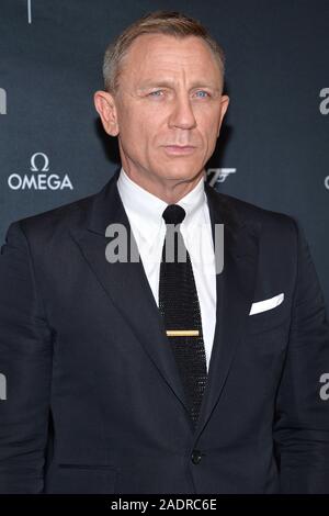 New York, USA. 04 Dez, 2019. Schauspieler Daniel Craig besucht die Markteinführung der neuen "Bond"-Uhr von Omega in cunjuction mit der bevorstehenden 25. James Bond Film "keine Zeit zum Sterben", die unter den standardmäßigen High Line in New York, NY, 4. Dezember 2019. Daniel Craig spielt die fiktive Figur James Bond Erstellt von Ian Fleming. (Foto von Anthony Behar/Sipa USA) Credit: Sipa USA/Alamy leben Nachrichten Stockfoto