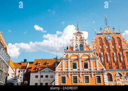 Haus der Mitesser (Melngalvju nams) auf dem Rathausplatz in Riga, Lettland Stockfoto