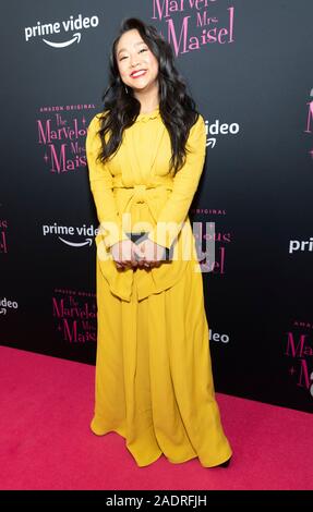 New York, NY - Dezember 3, 2019: Stephanie Hsu besucht die wunderbare Frau Maisel Staffel 3 TV-show Premiere im MoMA Stockfoto