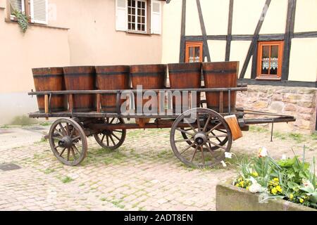 Eine alte historische Pferdekutsche Stockfoto