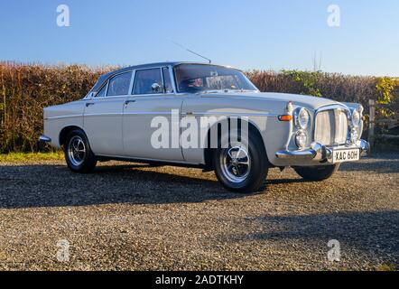 1970 Rover P5B Coupé, klassischer britischer Luxuswagen mit V8-Motor Stockfoto