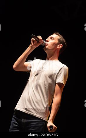 Grand Corps Malade Teilnahme an das "Festival sur le champ" in Valence am 17. Juli 2019 Stockfoto