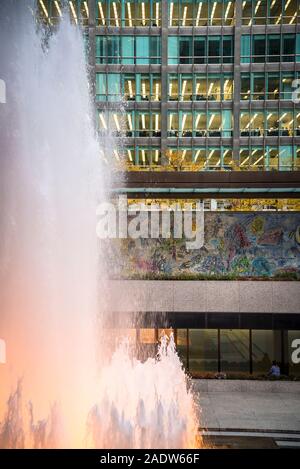 Exelon Plaza Brunnen, dem Loop, Chicago, Illinois, USA Stockfoto