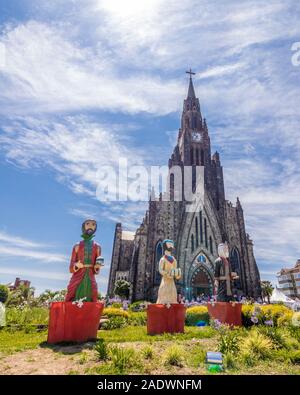 Steinkathedrale in der Stadt Canela im Süden Brasiliens Stockfoto
