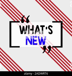 Schreiben Hinweis angezeigt Was ist Neu. Business Konzept für Fragen nach den neuesten Updates Trends und Ereignisse Nachrichten Quadrat Rechteck Blatt Papier geladen wit Stockfoto