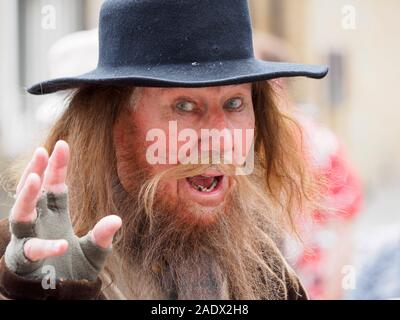 Schauspieler John Endicott als Fagin aus Oliver Twist im Rochester Dickens Festival 2019. Stockfoto