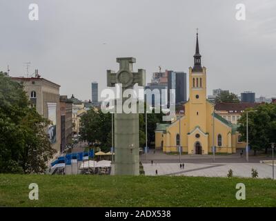 .Siegessäule des Unabhängigkeitskrieges auf Dem Freiheitsplatz in Tallinn, Estland Stockfoto