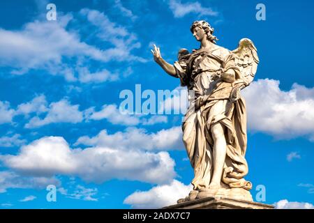 Engel mit den Nagel auf Ponte Sant ' Angelo, Rom, Italien Stockfoto