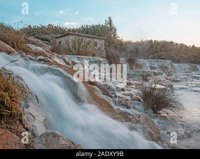 Langfristige Aufzeichnung der Sulphur Springs, Saturnia, Italien Stockfoto