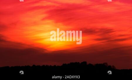 Einen warmen Ton der Dämmerung Himmel. Stockfoto