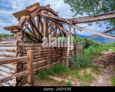 Wasserrad, John jarvie Historisches Anwesen, Braun Park, Utah. Stockfoto