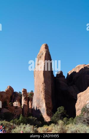 Utah/USA, USA - 8. Oktober 2019: Landschaft mit Felsformationen im Arches National Park Stockfoto