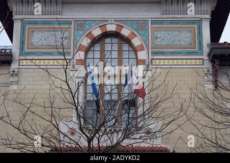 Vorne an der Nationalen Schule für Verwaltung - École Nationale d'Administration - 2 Avenue de l'Observatoire Paris, Frankreich Stockfoto