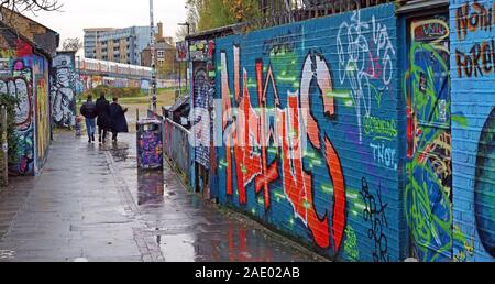 Brick Lane, Kunst und Graffiti, Shoreditch, Tower Hamlets, East End, London, South East, England, Großbritannien, E1 6QL Stockfoto