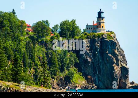 Split Rock Lighthouse ist ein Leuchtturm südwestlich von Silver Bay, Minnesota, USA am Nordufer des Lake Superior. Die Struktur wurde entwickelt Stockfoto