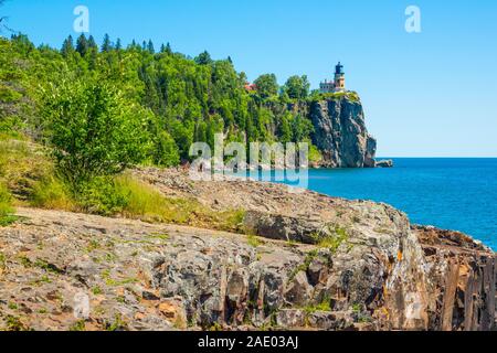 Split Rock Lighthouse ist ein Leuchtturm südwestlich von Silver Bay, Minnesota, USA am Nordufer des Lake Superior. Die Struktur wurde entwickelt Stockfoto