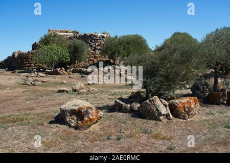 Italien, Orrioli - 2019-10-01: Nuraghe Arrubiu Stockfoto