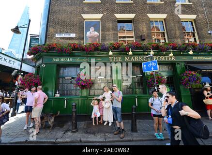 Der Markt Porter Wirtshaus auf Stoney Street in London. Stockfoto