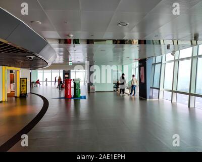Wolkenkratzer Taipeh 101 Gebäude auf 89 F Indoor observatory Deck bietet einen unverbauten Blick auf die Stadt in alle Richtungen. Ein Wahrzeichen supertall skyscrape Stockfoto
