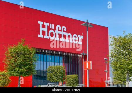 Möbel Höffner, Sachsendamm, Schöneberg, Berlin, Deutschland Stockfoto