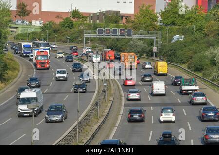 Stadtautobahn A 100, Höhe Sachsendamm, Schöneberg, Tempelhof-Schöneberg, Berlin, Deutschland Stockfoto