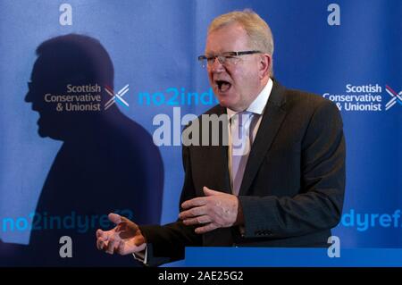 Führer der Schottischen Konservativen Jackson Carlaw gibt eine Rede Wähler fordert seine Partei zu sichern und eine zweite unabhängigkeitsreferendum am Apex Hotel Grassmarket, Edinburgh. Stockfoto