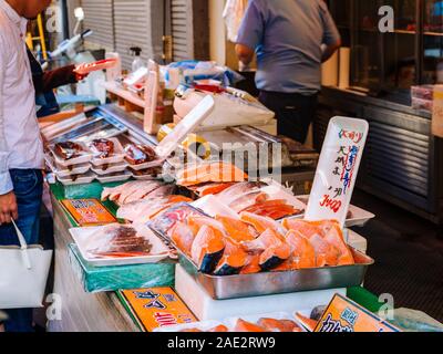 In Tsukiji Fischmarkt, Tokio Stockfoto