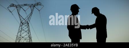 Das zusammengesetzte Bild der vollen Länge der Silhouette Unternehmer die Hände schütteln Stockfoto