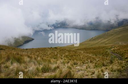 Blick von der schönen Lagunas de Mojanda aus dem Fuya Fuya Trail, Otavalo, Ecuado Stockfoto