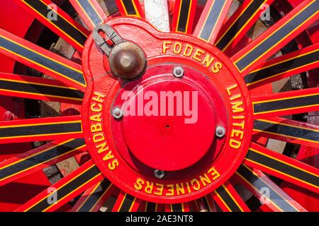 Details aus der Mitte des Rades aus einem Jahrgang Foden steam Waggon Lkw im Malpas gestern Rally Malpas Cheshire England Stockfoto