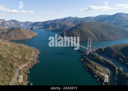 "Barrios de Luna "Reservoir von Luftbildern Drohne Anzeigen. Stockfoto