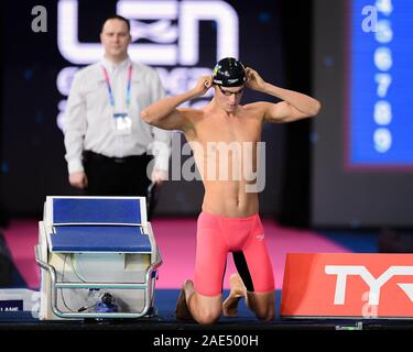 GLASGOW, VEREINIGTES KÖNIGREICH. 06 Dez, 2019. Mykhaylo Romanchuk (UKR) konkurriert in der Männer 1500 m Freistil Finale während der Tag 3 Der LEN Europäischen kurzen Kurs Schwimmen Meisterschaften 2019 in Tollcross International Swimming Center am Freitag, den 06. Dezember 2019. GLASGOW SCHOTTLAND. Credit: Taka G Wu/Alamy leben Nachrichten Stockfoto